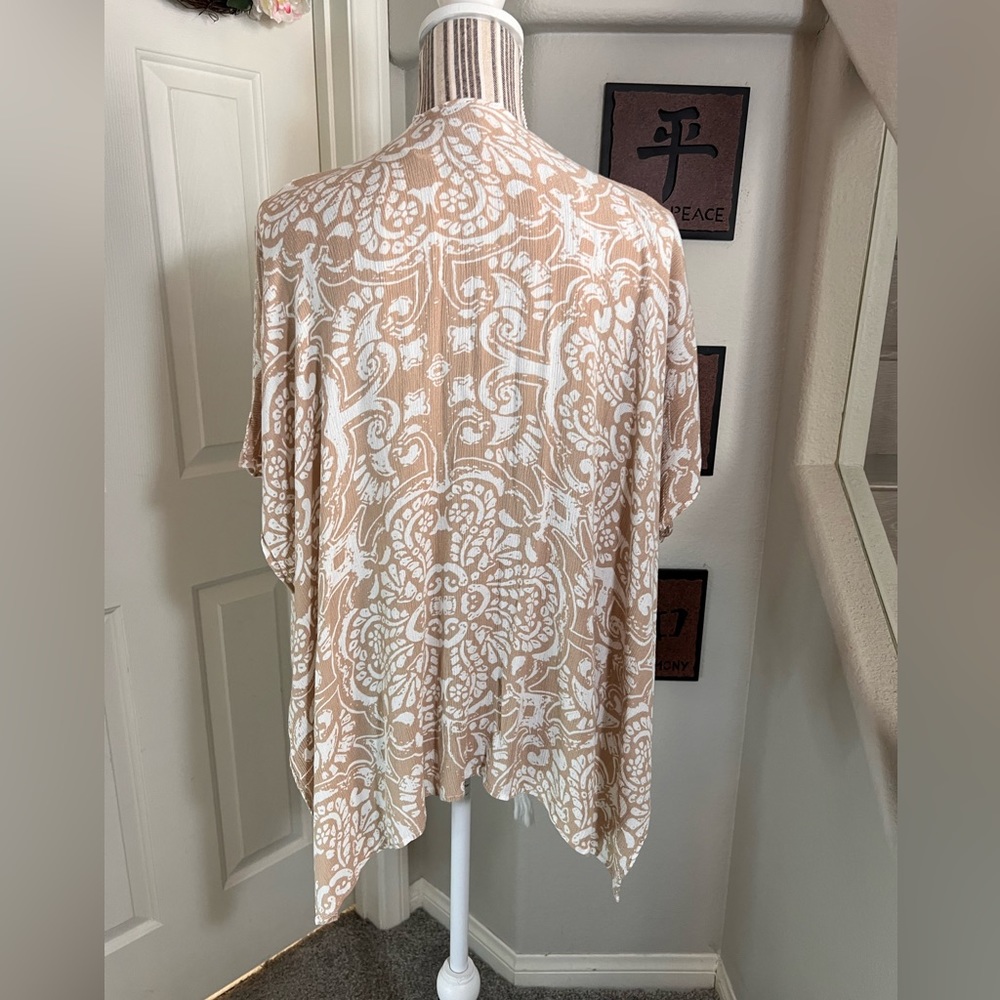 Vince Camuto $78 Neutral Swimsuit Cover Up Kimono Style One Size Light Weight - Picture 7 of 10